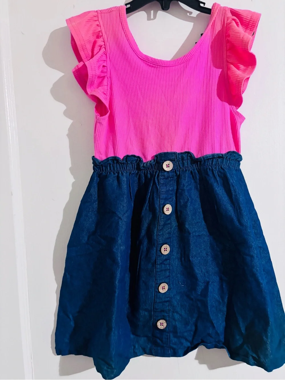 Girls Hot Pink Ribbed Top with Denim-Style Button Skirt size 6 girls